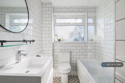 undefined, Brae Court, London, SE25