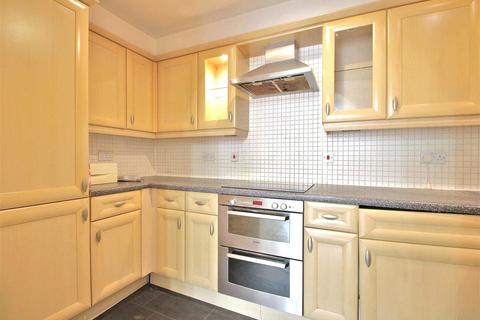 undefined, Dominion Close, Greater London TW3