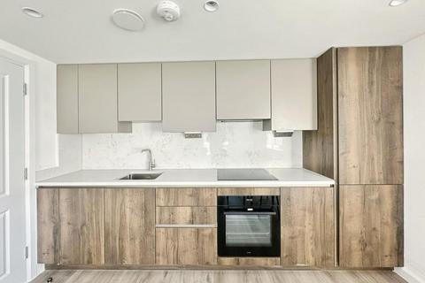 2 bedroom apartment to rent, Old Shoreham Road, Hove