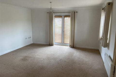 undefined, Kiln Avenue, Mirfield WF14