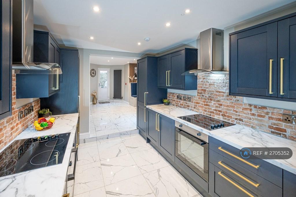 Communal Kitchen