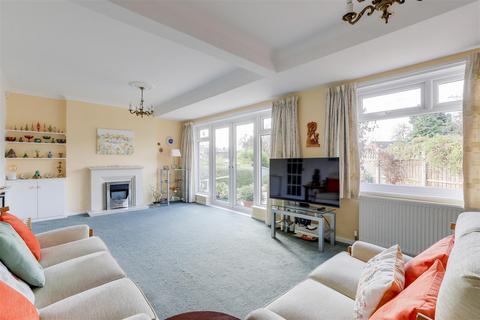 3 bedroom detached house for sale, Elmswood Gardens, Sherwood NG5