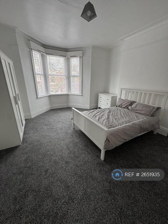 Room 2 (Available)