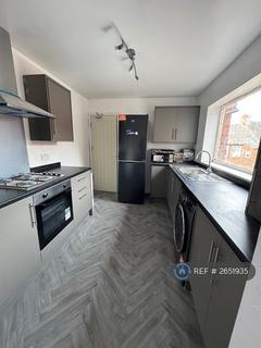 1 bedroom in a house share to rent, Strathmore Crescent, Newcastle Upon Tyne, NE4