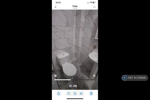 1 bedroom in a house share to rent, Fitzwilliam Street, Huddersfield, HD1
