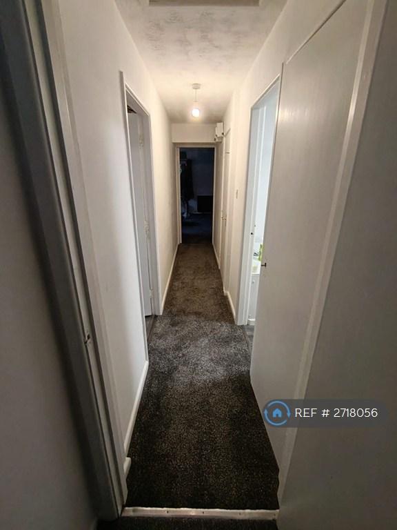 Hallway On 24-11-2025