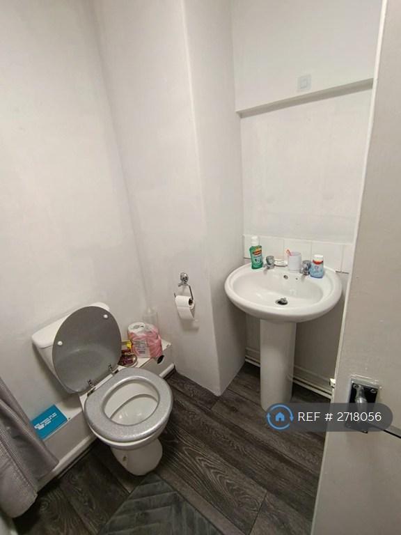 Bathroom b On 24-11-2025