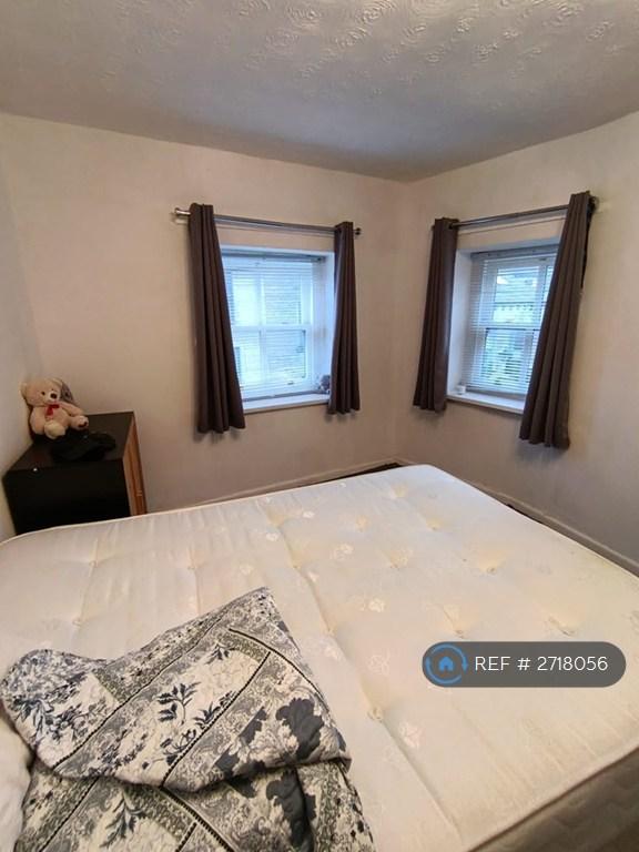 Bedroom b On 24-11-2025