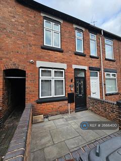 4 bedroom terraced house to rent, Friarswood Road, Newcastle-Under-Lyme, ST5
