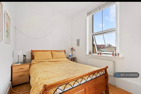 2 bedroom flat to rent, Kingsland High Street, London, E8