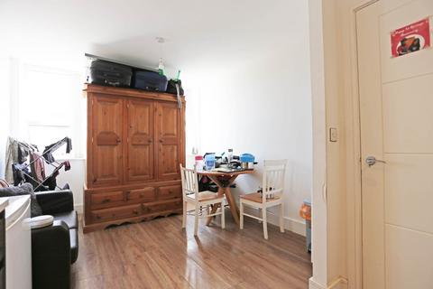 undefined, Mercury Gardens, Romford, RM1