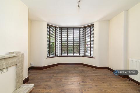 1 bedroom flat to rent, Beversbrook Road, London, N19