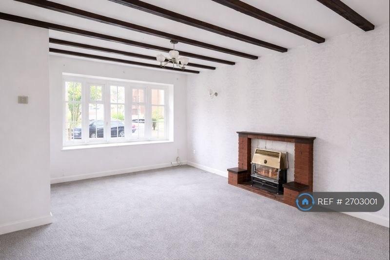 Lounge On To Front Window