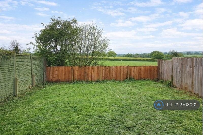 Garden Rear, Field Views