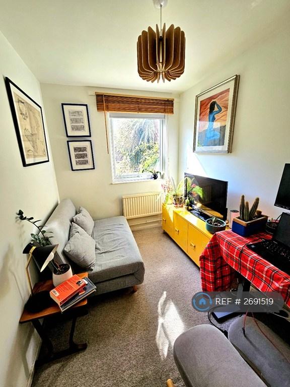 Study / Guest Room