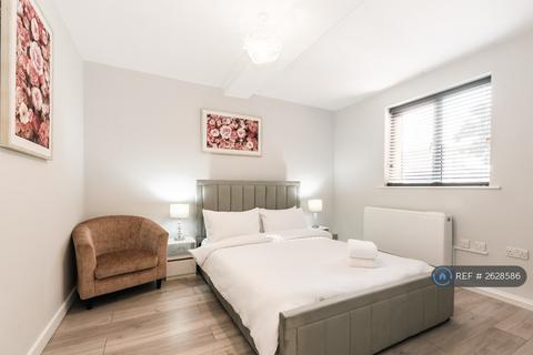 3 bedroom flat to rent, Shirley High Street, Southampton, SO16