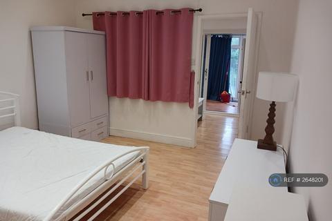 undefined, St. Johns Road, London, NW11