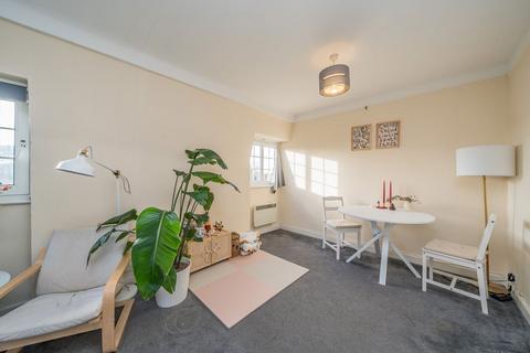 undefined, Sion Road, Twickenham TW1