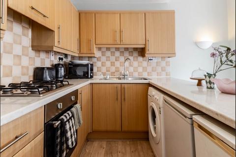 undefined, Lothian House, Edinburgh, Midlothian
