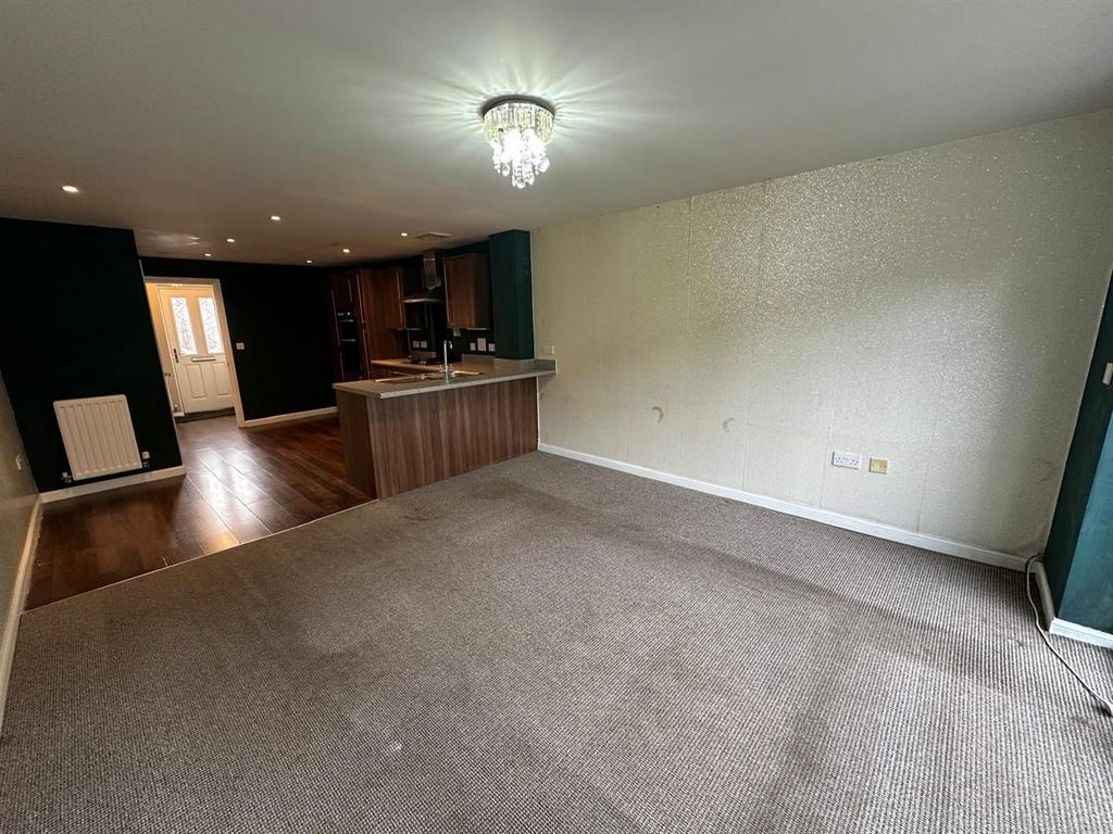 Kitchen/Family Room