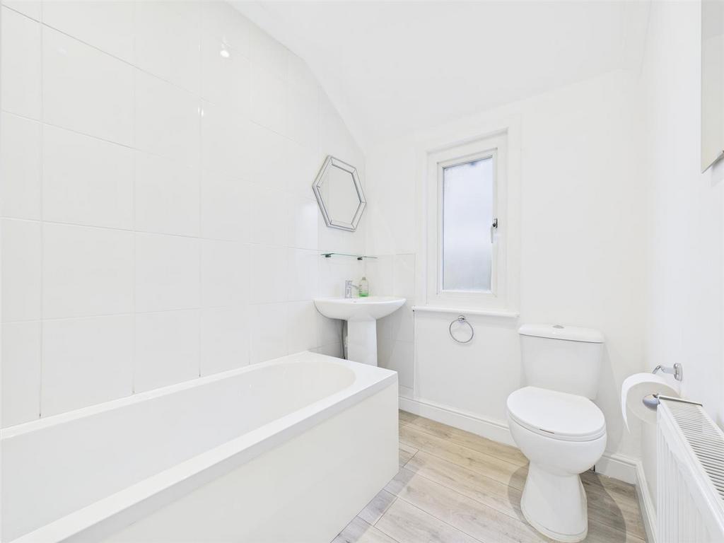 CAM02885 G0-PR0522-STILL003.jpg