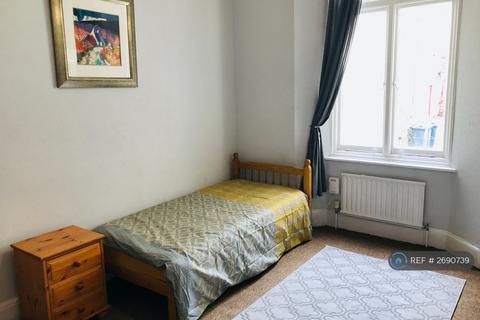 undefined, Scarborough Road, Torquay, TQ2