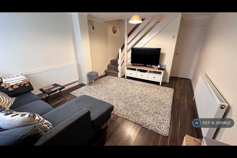 2 bedroom end of terrace house to rent, Fotherby Court, Maidenhead, SL6