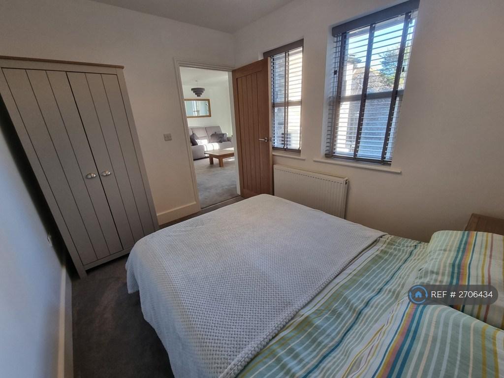 Double Bedroom