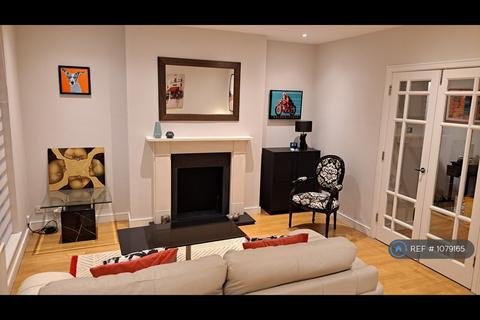 2 bedroom flat to rent, Essex Road, London, N1