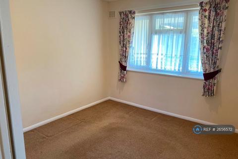 undefined, Pattens Place, Rochester, ME1