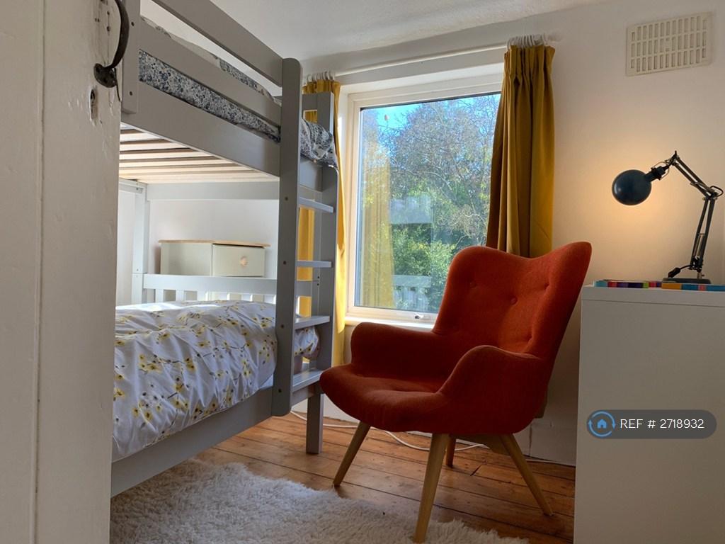 Single Bedroom