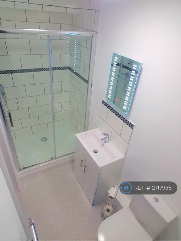 Luxury Ensuite Bathroom