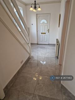 3 bedroom semi-detached house to rent, Genge Avenue, Wolverhampton, WV4