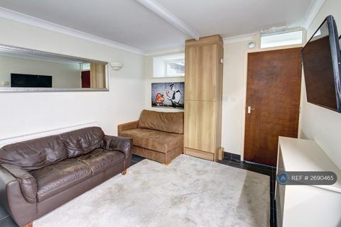 undefined, Sirdar Road, Southampton, SO17