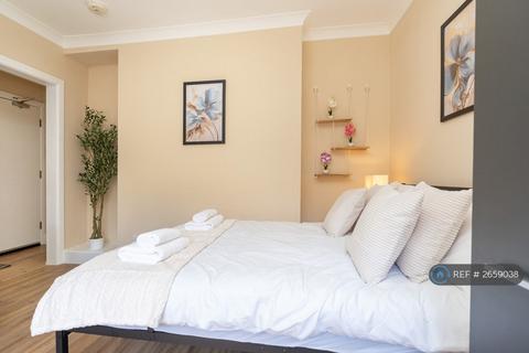 undefined, Alton Lodge, Bournemouth, BH3
