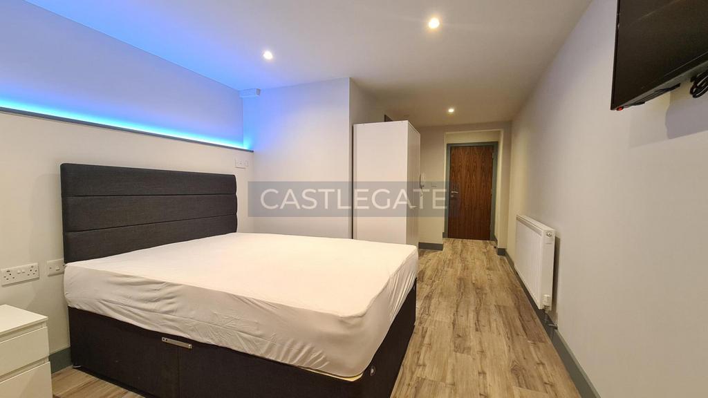 Room 4, Renaissance Works, 105 New Street, Hudders