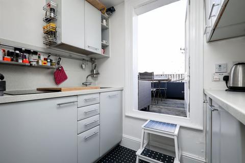 undefined, Blenheim Crescent, London W11
