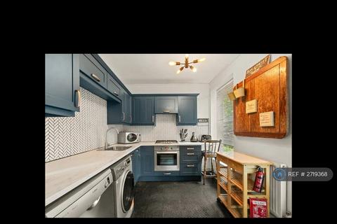 undefined, Comber House, London, SE5