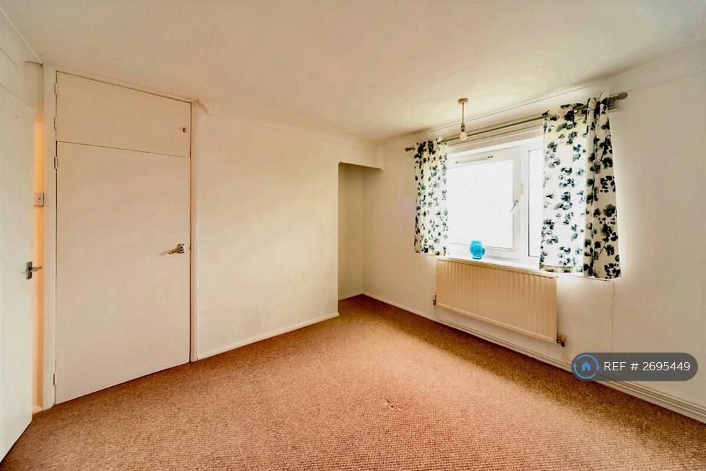 Large Double Bedroom