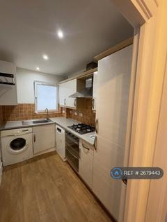 2 bedroom flat to rent, Northway, Rickmansworth, WD3