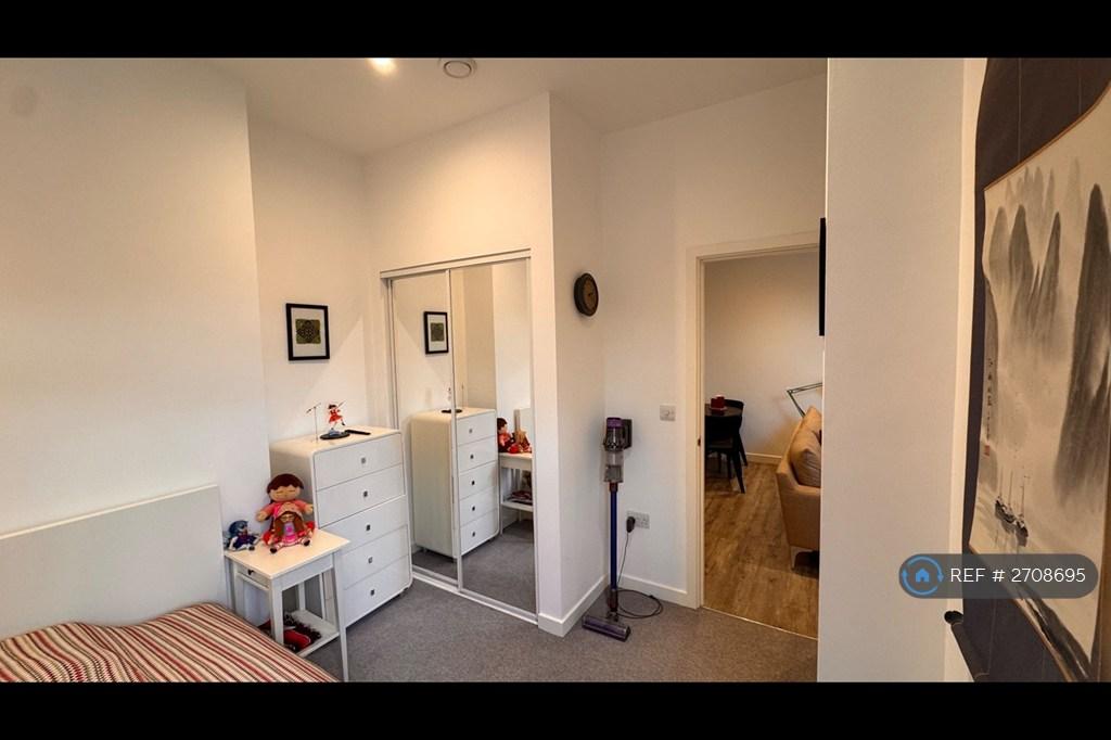 Bedroom Built-In Wardrobe