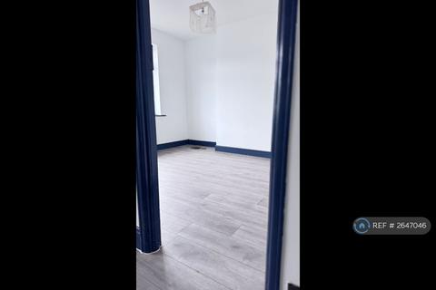 3 bedroom detached house to rent, Crossfield Road, Clacton-On-Sea, CO15