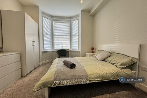 1 bedroom in a house share to rent, Oriel Road, Portsmouth, PO2