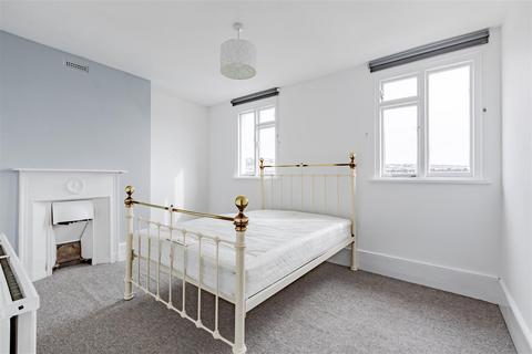 4 bedroom apartment for sale, Roundhill Crescent, Brighton BN2