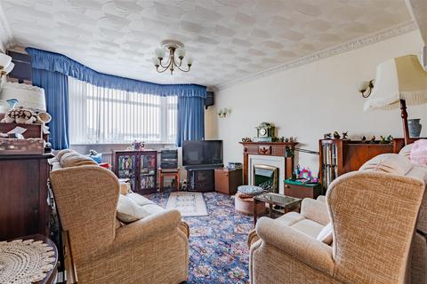 undefined, Fallowfield Close, Hove BN3