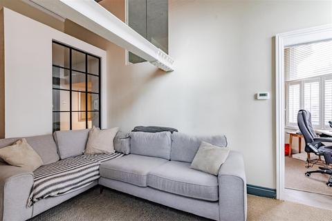 1 bedroom apartment for sale, First Avenue, Hove BN3