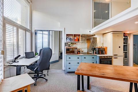 1 bedroom apartment for sale, First Avenue, Hove BN3