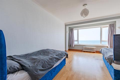 1 bedroom apartment for sale, Kingsway, Hove BN3