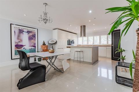 5 bedroom detached house for sale, Dyke Road Avenue, Hove BN3