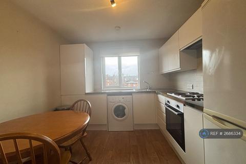 2 bedroom flat to rent, Greys Court, Reading, RG1